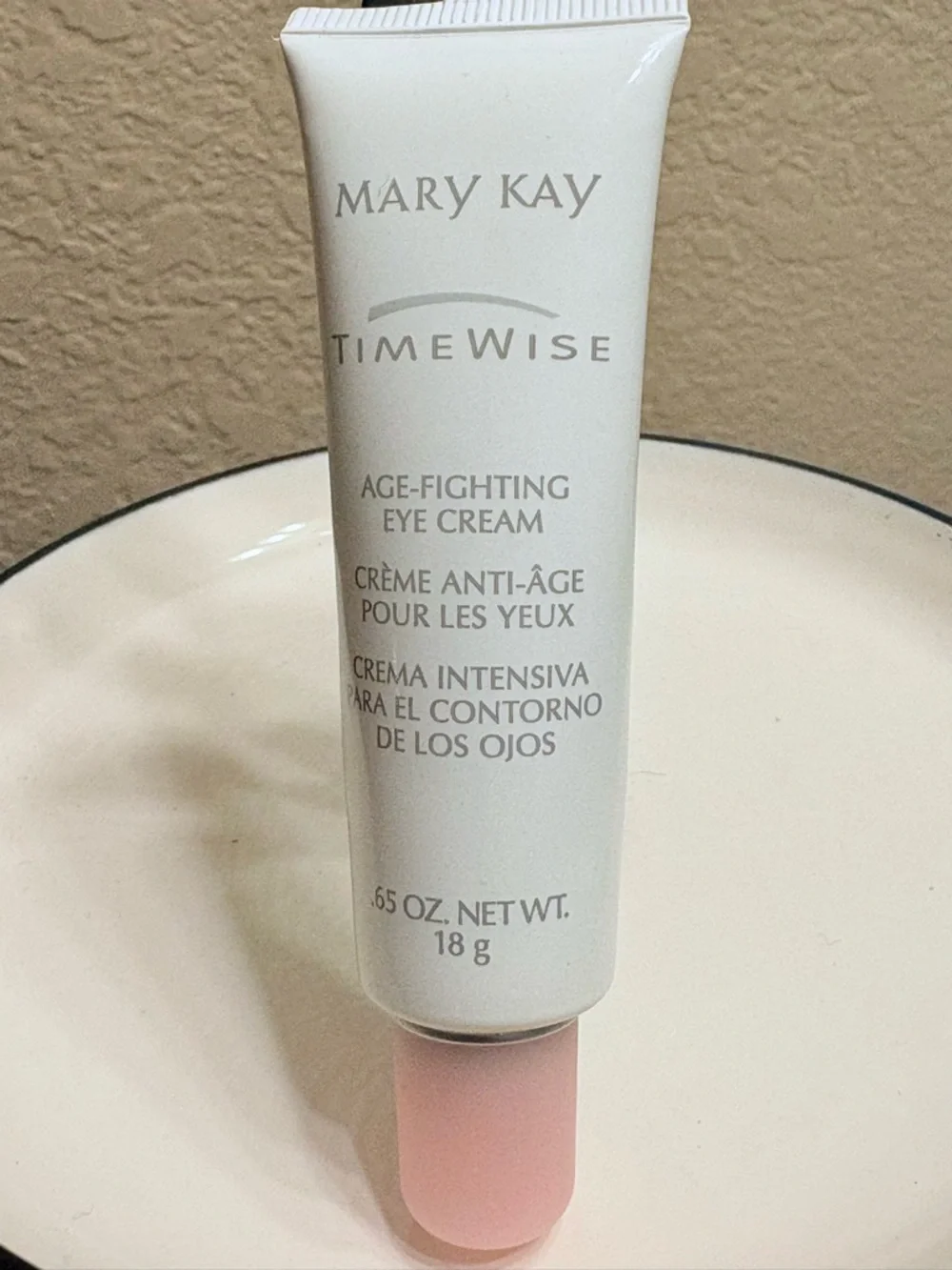 Mary Kay TimeWise Age Fighting Eye Cream .65oz #710100 Pink Cap Discontinued NIB